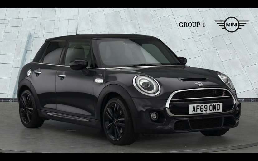 Mini Hatch 5-Door Hatch Cooper S Sport AF69OWD Grey