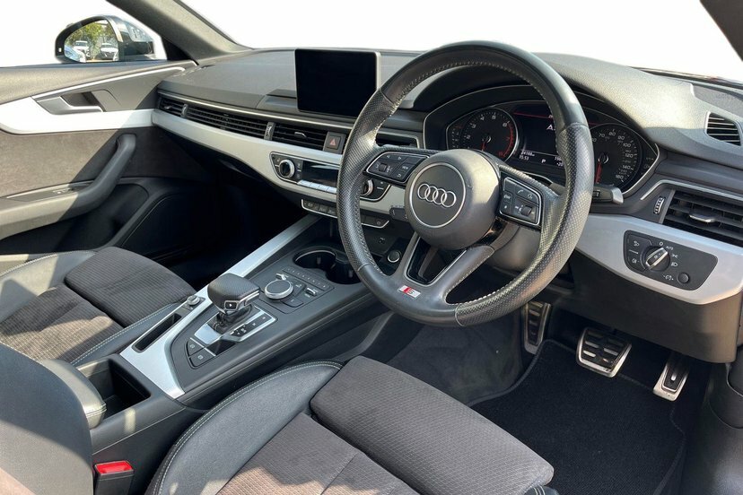 Audi A4 2.0 Tfsi 35 S Line Saloon S Tronic 150 LK19FUO Black #6