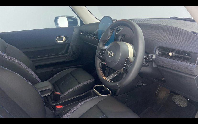 Mini Hatch Cooper C SA25FNX Green #6