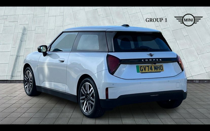 Mini Hatch Cooper E GV74MHO White #2