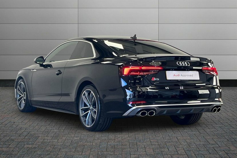 Audi S5 3.0 Tfsi V6 Coupe Tiptronic Quattro 35 Black #3