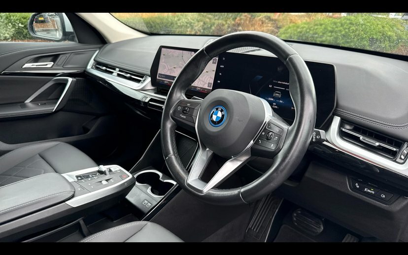 BMW iX1 Ix1 Xdrive30 Xline Green #6