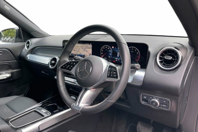 Mercedes-Benz GLB Class 1.3 Glb200h Mhev Sport Executive Suv Grey #5