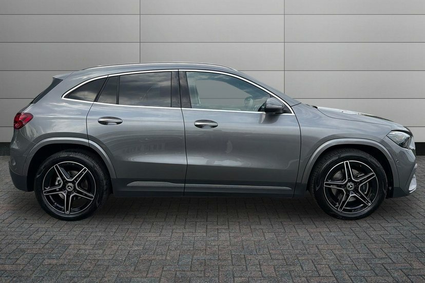 Mercedes-Benz GLA Class Gla200d Amg Line Executive KR75LBO Grey #3