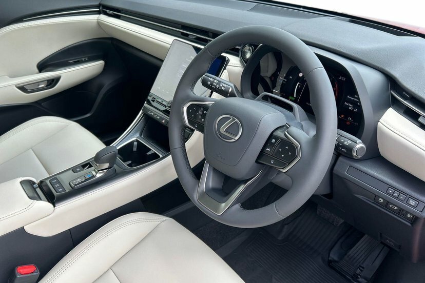 Lexus LBX 1.5 Vvt-ie Premium Plus Suv Hybrid E-cv #6