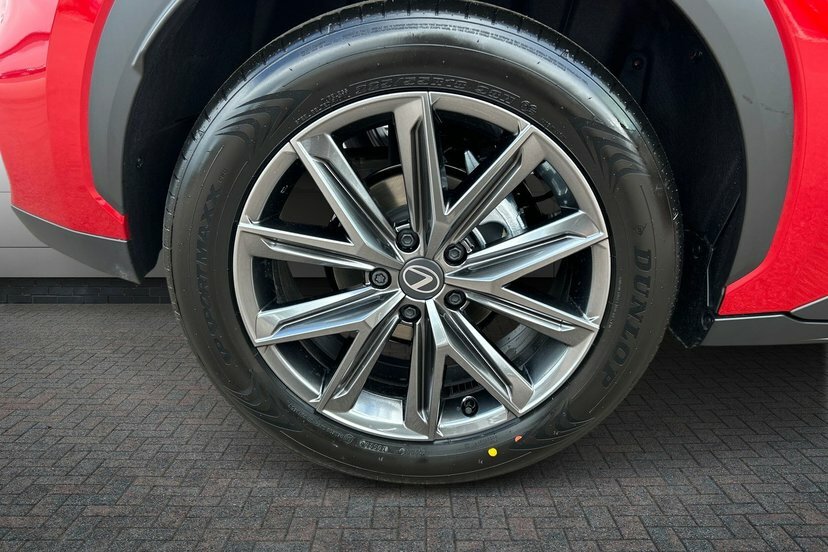 Lexus LBX 1.5 Vvt-ie Premium Plus Suv Hybrid E-cv #5