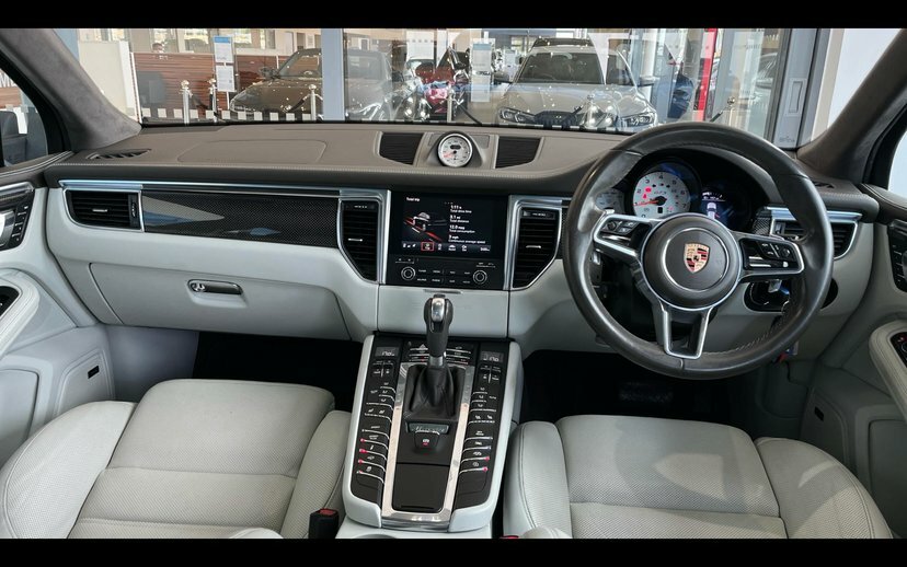 Porsche Macan 3.0T V6 Gts Suv Pdk 4Wd 360 Ps Blue #4