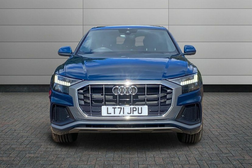 Audi Q8  Blue #10