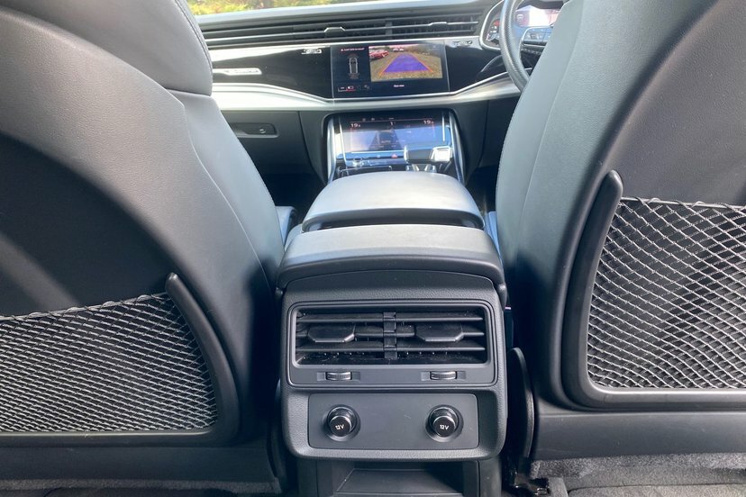 Audi Q8  Blue #15