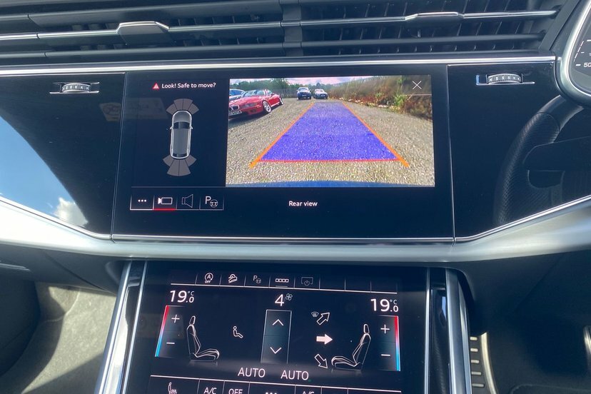 Audi Q8  Blue #30