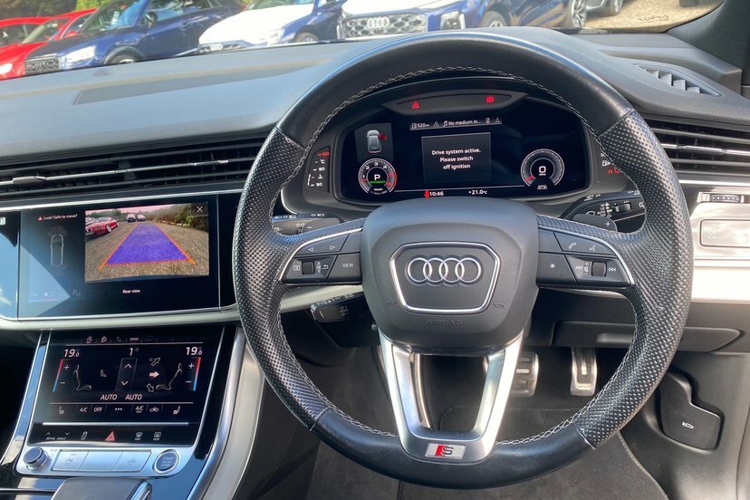 Audi Q8  Blue #19