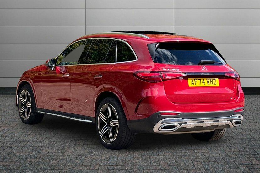 Mercedes-Benz GLC Class 2.0 Glc300h Mhev Amg Line Premium Suv Red #2