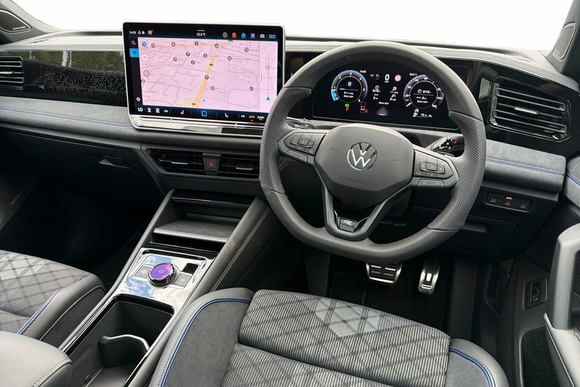 Volkswagen Tiguan 2.0 Tdi Black Edition Suv Dsg 150 Ps EN26ZKD Blue #5