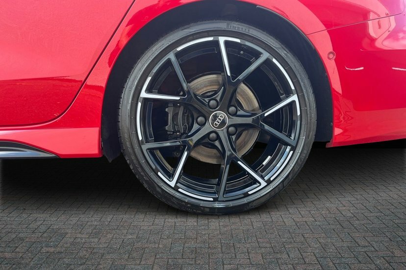 Audi RS3 2.5 Tfsi Vorsprung Saloon S Tronic Quat Red #5