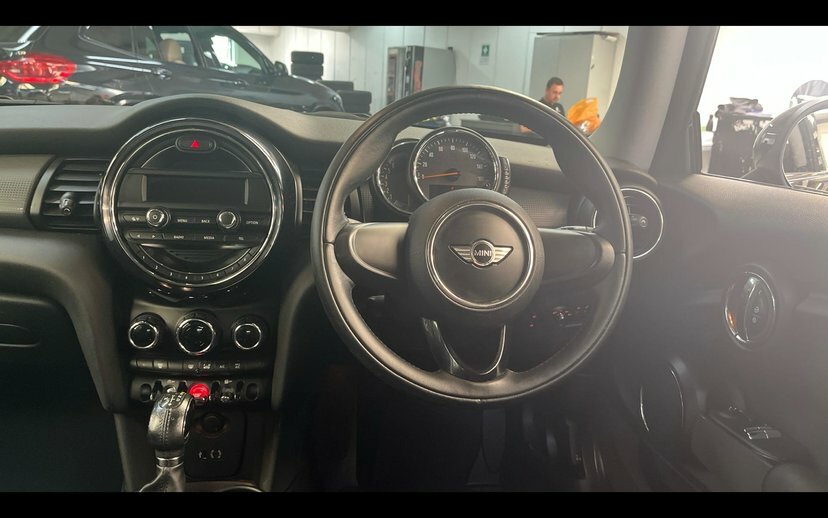 Mini Hatch 1.5 Cooper Hatchback 136 Ps LT65RRX Black #5