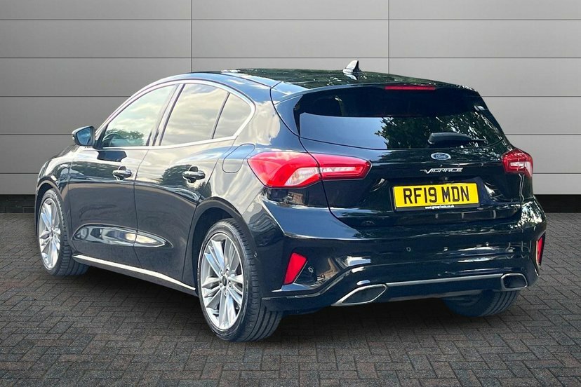 Ford Focus 2.0 Ecoblue Vignale Hatchback 150 RF19MDN Black #3