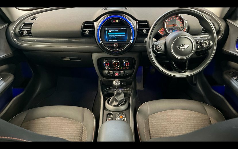 Mini Clubman Clubman Cooper Classic White #4