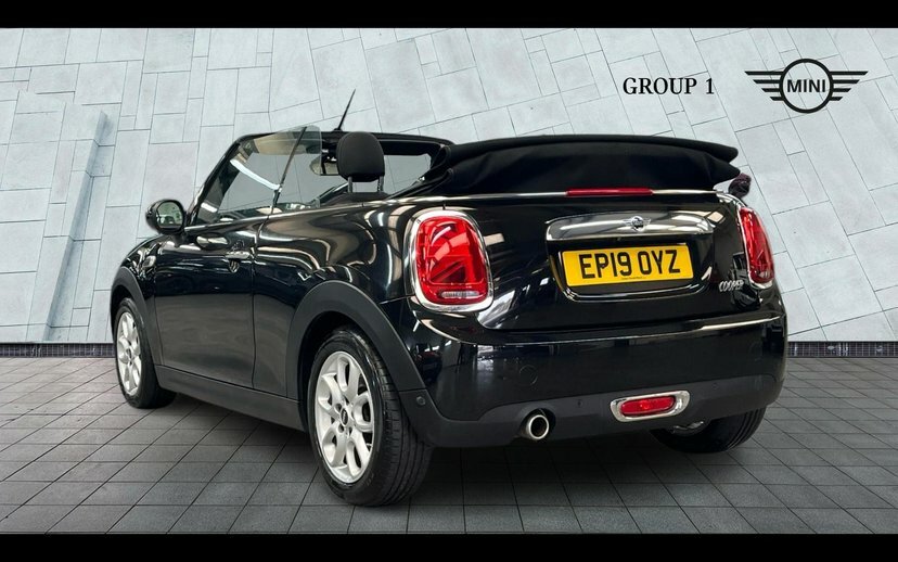 Mini Convertible Convertible Cooper Classic Black #2