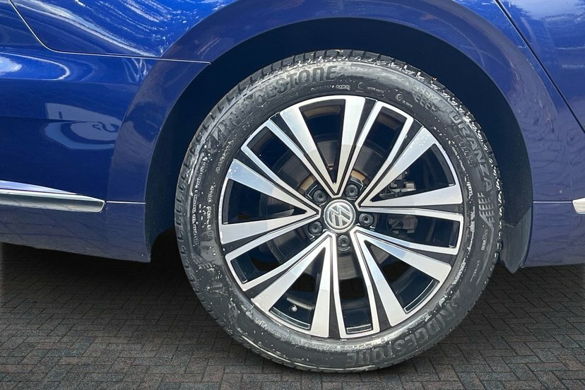 Volkswagen Arteon 1.5 Tsi Evo Elegance Fastback Dsg 150 GH19LBF Blue #5