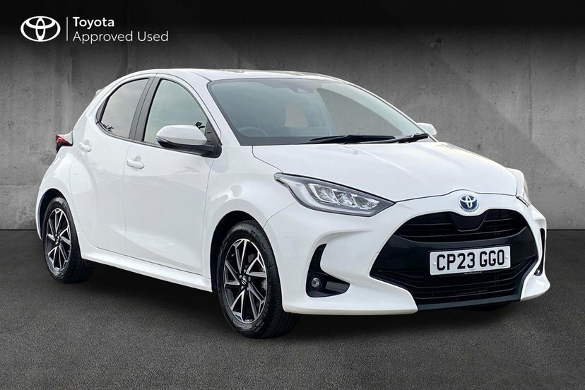 Toyota Yaris 1.5 Vvt-h Design Hatchback Hybrid E-cvt White