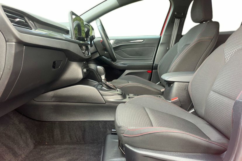 Ford Focus 1.0T Ecoboost Mhev St-line Estate Hybri PG73FJY Red #2