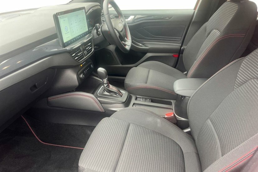 Ford Focus 1.0T Ecoboost Mhev St-line X Estate Hyb Red #2