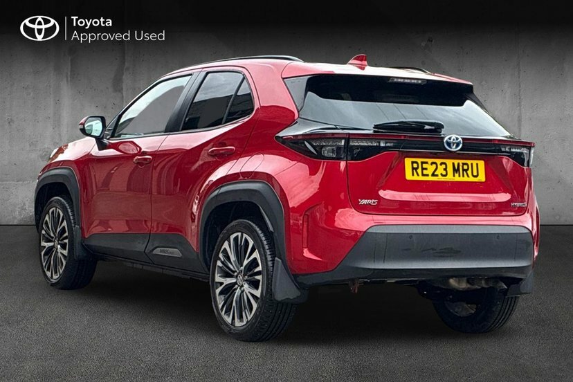 Toyota Yaris Cross 1.5 Vvt-h Excel Suv Hybrid E-cvt 116 P Red #4