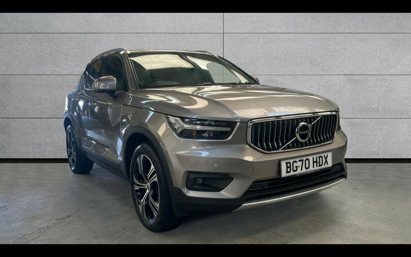 Volvo XC40 2.0 T4 Inscription Pro Suv 190 Ps Grey