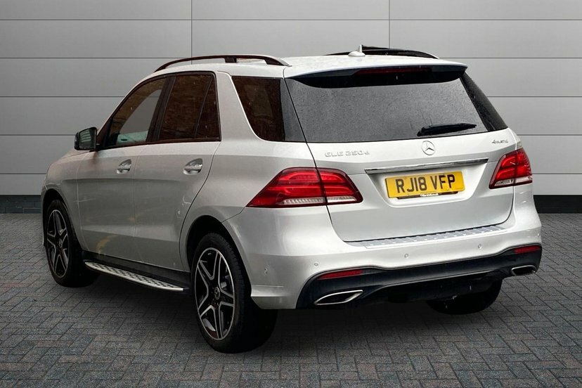 Mercedes-Benz GLE Class 2.1 Gle250d Amg Night Edition Premium Plus Suv 5 Silver #2