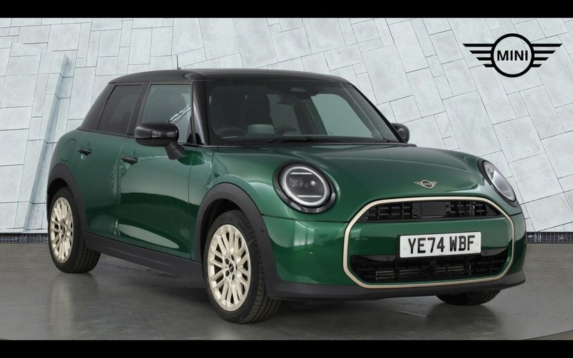 Mini Hatch Cooper C YE74WBF Green