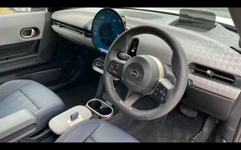 Mini Hatch Cooper C YE74TWC White #6