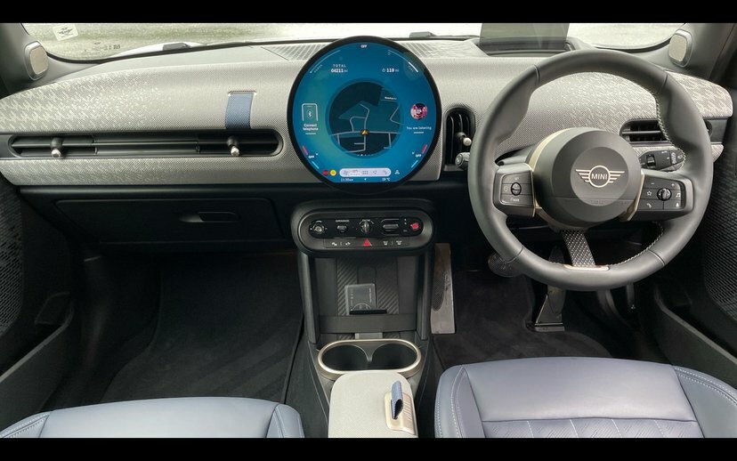 Mini Hatch Cooper C YE74TWC White #4