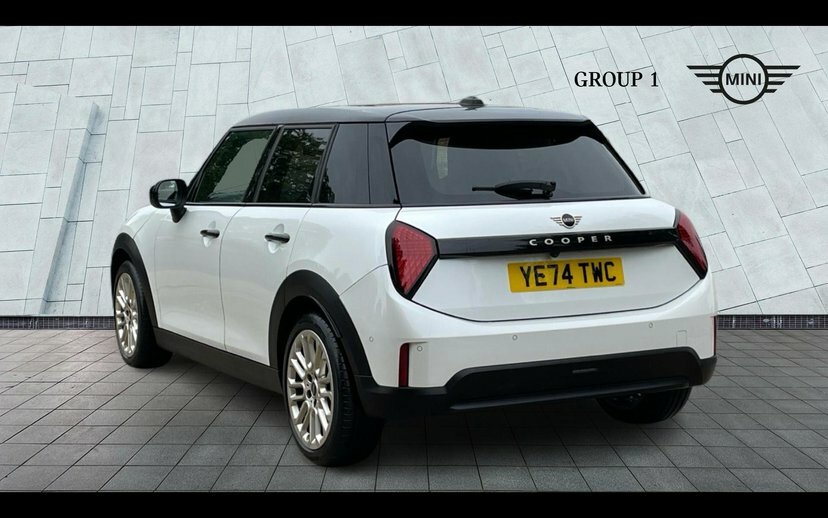 Mini Hatch Cooper C YE74TWC White #2