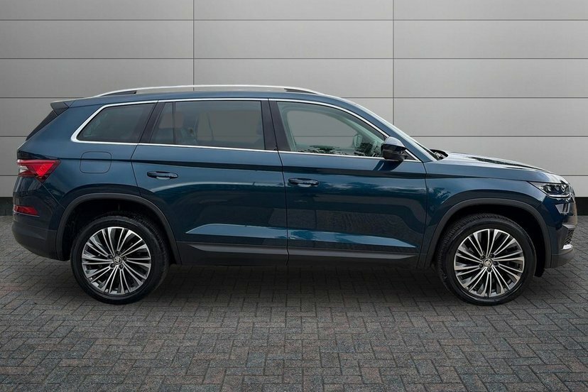 Skoda Kodiaq 1.5 Tsi Act Se L Executive Suv Dsg 7 S SH23TBZ Blue #4