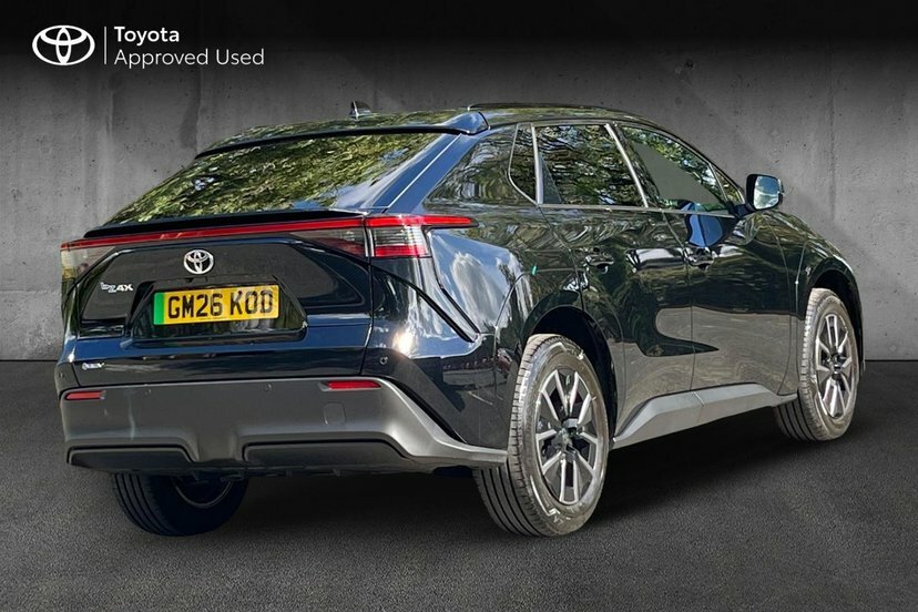 Toyota bZ4X 73.1Kwh Design Suv 224 Ps Black #2