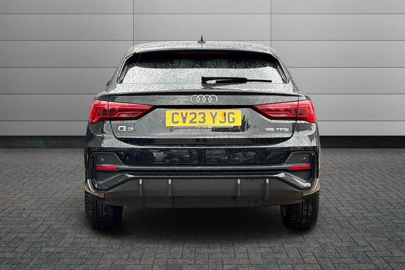 Audi Q3 40 Tfsi Quattro Black Edition S Tronic Blue #11