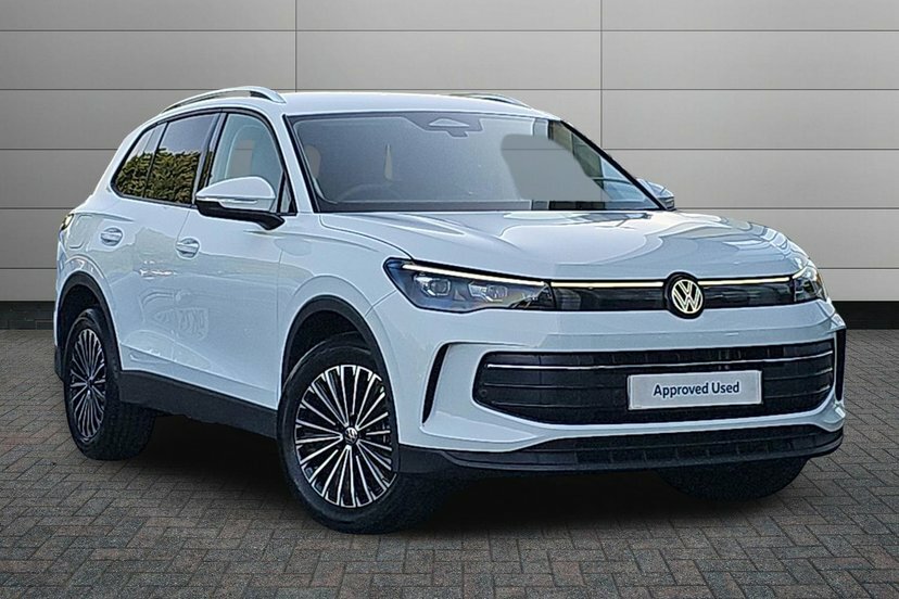 Volkswagen Tiguan 1.5 Etsi Mhev Match Suv Hybrid Dsg 150 White