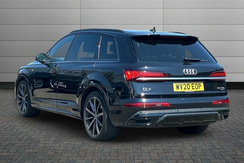 Audi Q7 3.0 Tfsi V6 55 Black Edition Suv Tiptro Black #3
