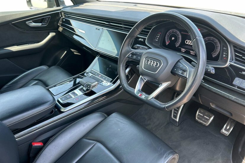 Audi Q7 3.0 Tfsi V6 55 Black Edition Suv Tiptro Black #6