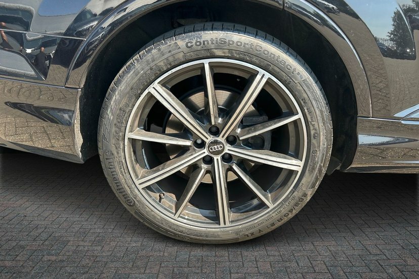 Audi Q7 3.0 Tfsi V6 55 Black Edition Suv Tiptro Black #5