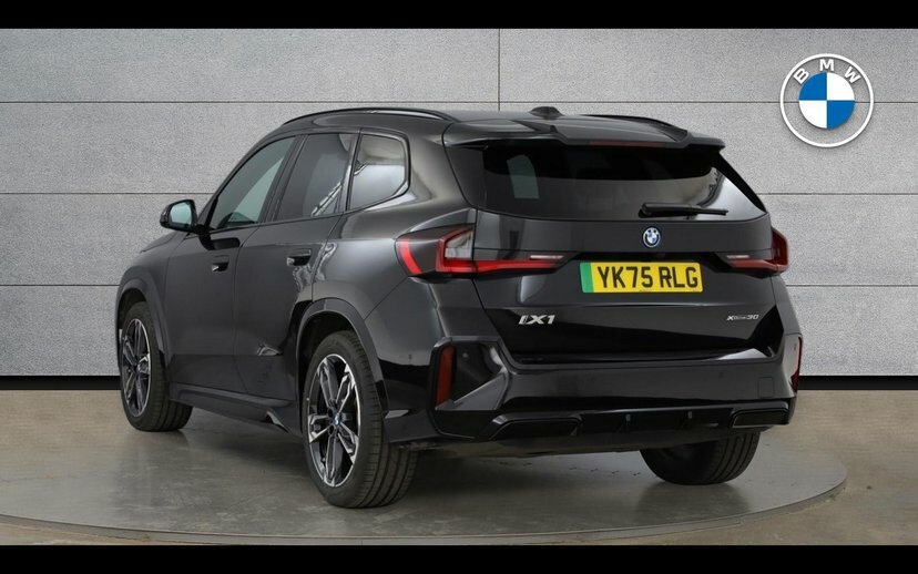 BMW iX1 Ix1 Xdrive30 M Sport Black #2