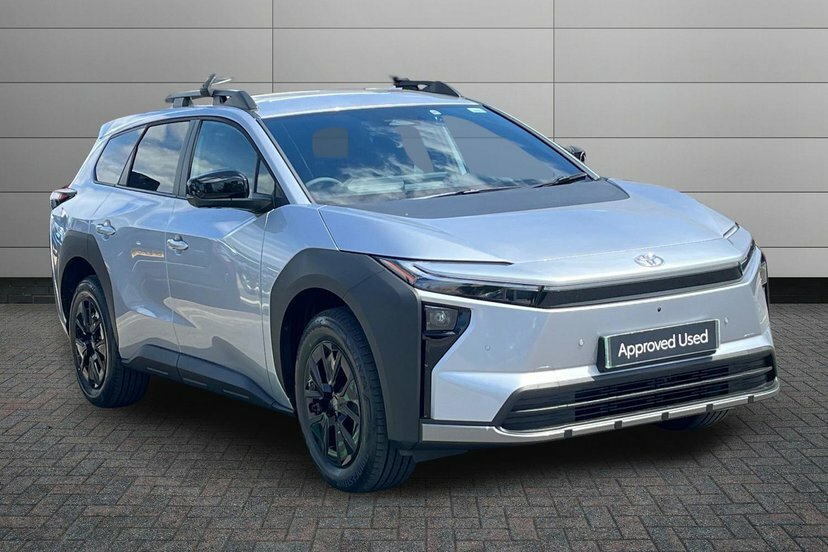 Toyota bZ4X 74.7Kwh Design Touring 224 Ps Silver
