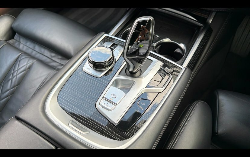 BMW 7 Series 745Le Xdrive Grey #10