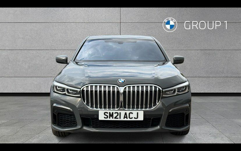 BMW 7 Series 745Le Xdrive Grey #16