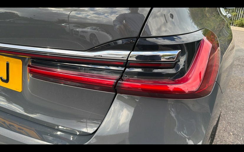 BMW 7 Series 745Le Xdrive Grey #21