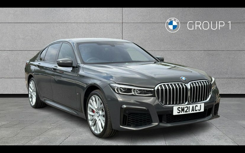 BMW 7 Series 745Le Xdrive Grey #1
