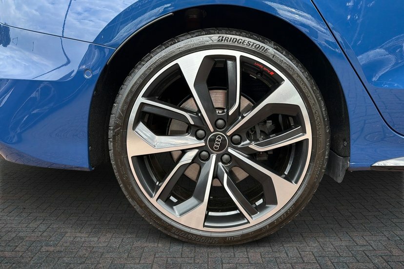 Audi S3 2.0 Tfsi Black Edition Saloon S Tronic Blue #5