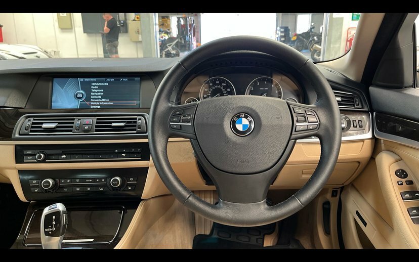 BMW 5 Series 3.0 528I Se Saloon Steptronic Euro 5 2 Black #5