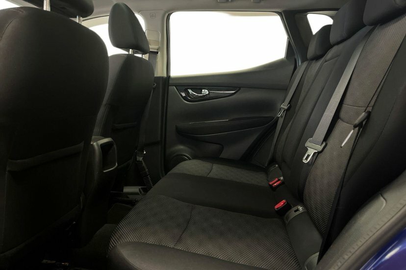 Nissan Qashqai Hatchback Blue #10