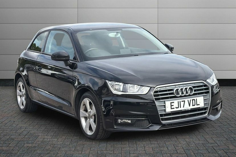 Audi A1 1.6 Tdi Sport Hatchback 116 Ps Black
